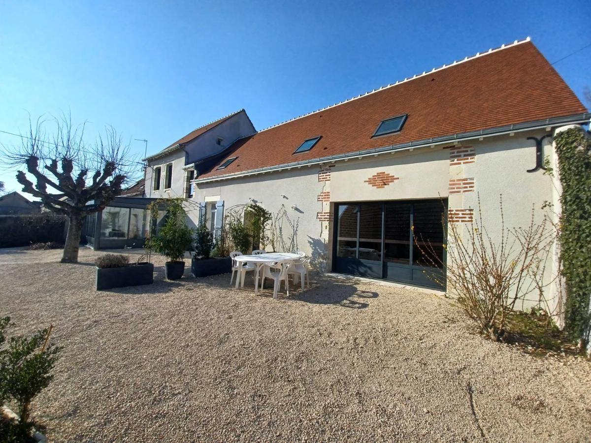 Reve De Loire Gite Au Calme Au Pied Des Chateaux De La Loire Onzain Exterior photo